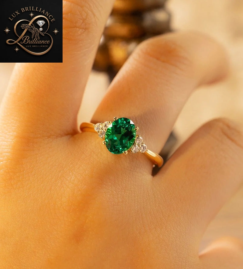 Vintage Green Emerald Oval Cut Diamond Ring with Round Diamond Clusters | Yellow Gold Band Ring