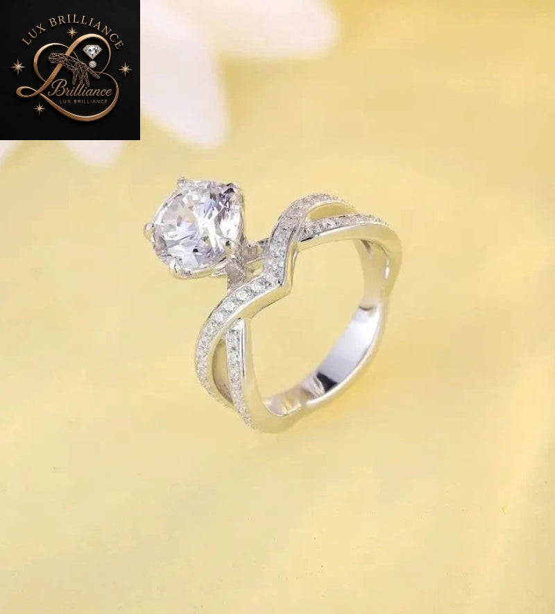 Round Cut Diamond Solitaire Engagement Ring | Criss-Cross Chevron Pave Band Ring