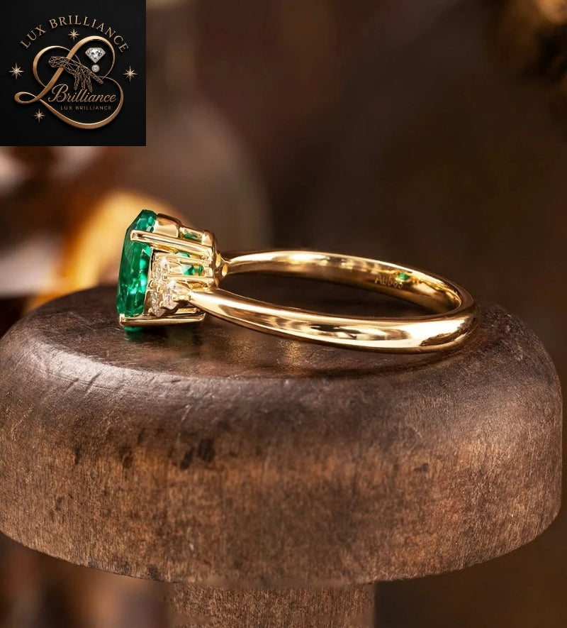 Vintage Green Emerald Oval Cut Diamond Ring with Round Diamond Clusters | Yellow Gold Band Ring