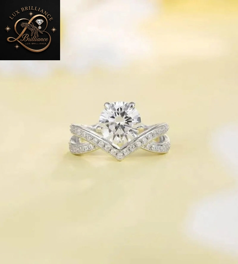 Round Cut Diamond Solitaire Engagement Ring | Criss-Cross Chevron Pave Band Ring